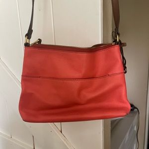 Fossil crossbody purse color: CORAL